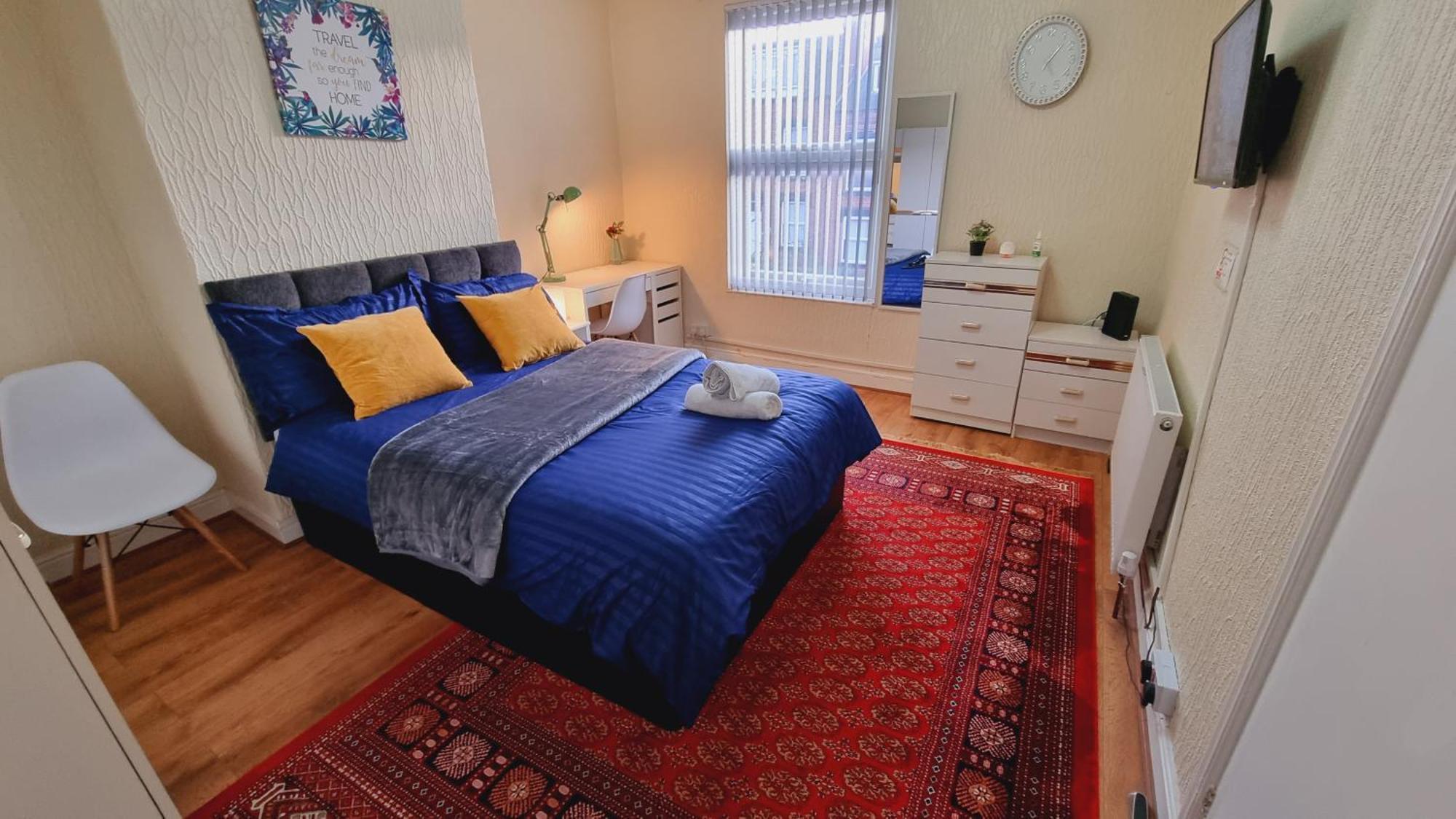 Hotel Bright Sunny, Double Bed With Garden, Tv And Wi-Fi à Leeds  Extérieur photo