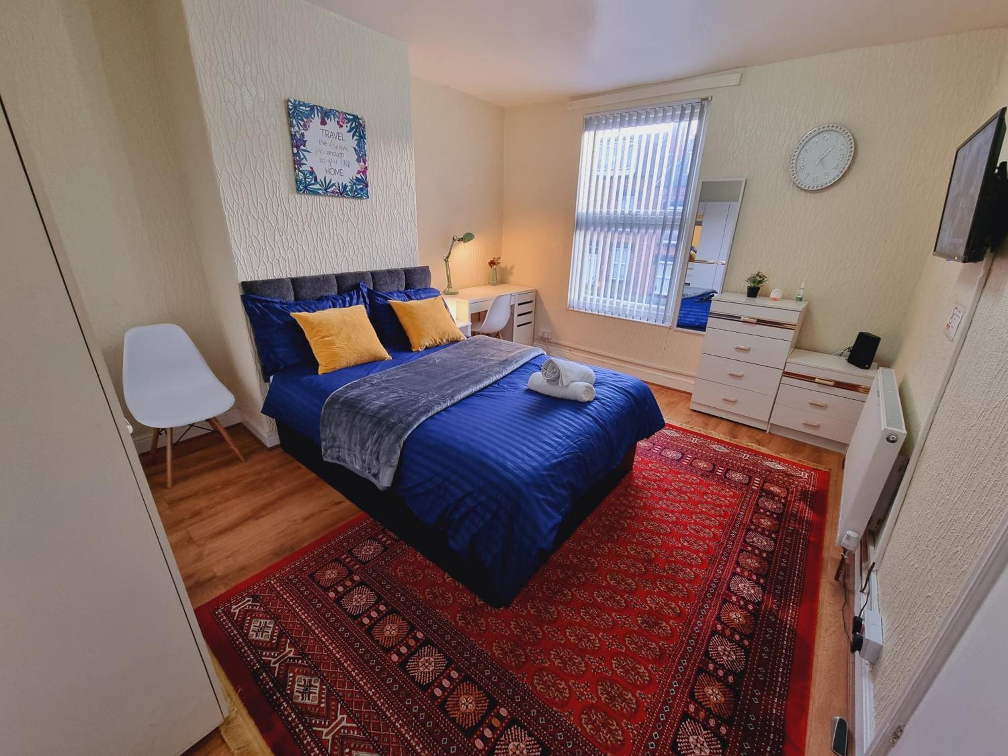 Hotel Bright Sunny, Double Bed With Garden, Tv And Wi-Fi à Leeds  Extérieur photo
